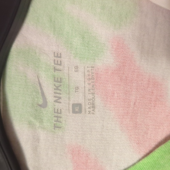 NIKE Sun Logo women's top - Picture 5 of 8